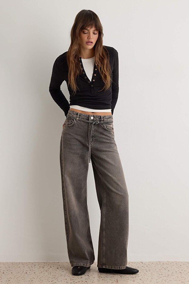 Kahverengi Kemer Detaylı %100 Pamuk Yüksek Bel Wide Leg Jeans TWOAW27JE00158