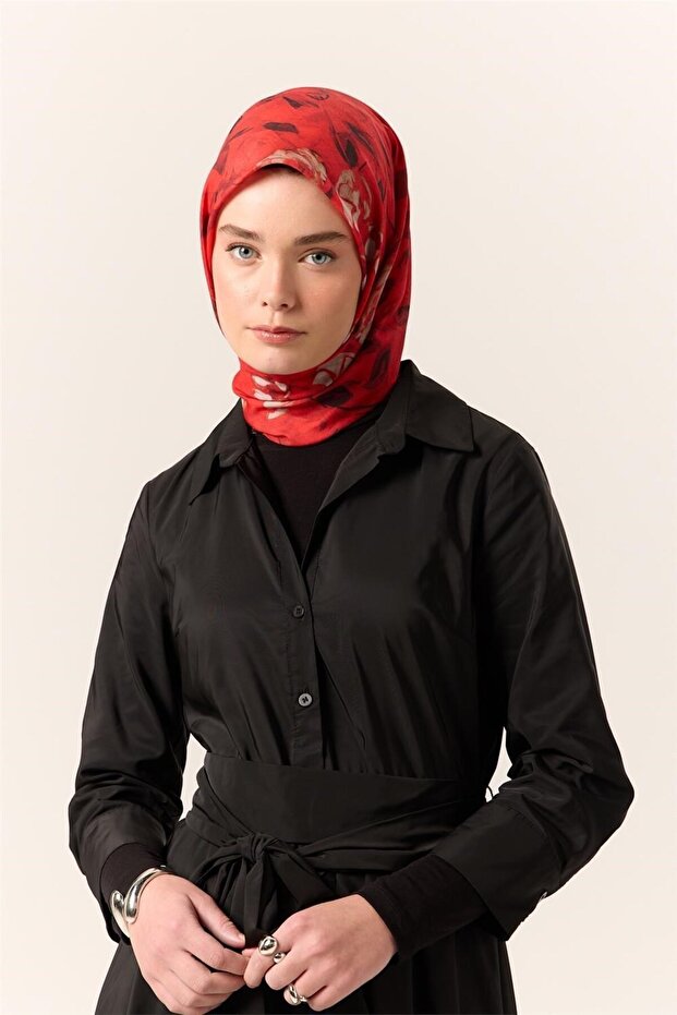 Thin Cotton Soft Scarf Red-Black Patterned Non-Slip Textured Tok Duruşlu 90X90