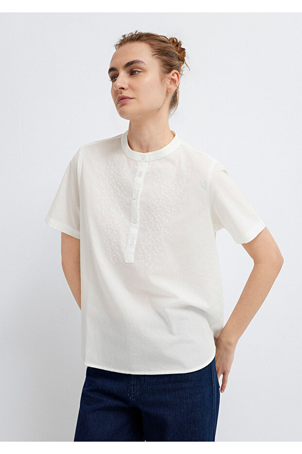 Embroidery Detailed White Blouse 1211505-620