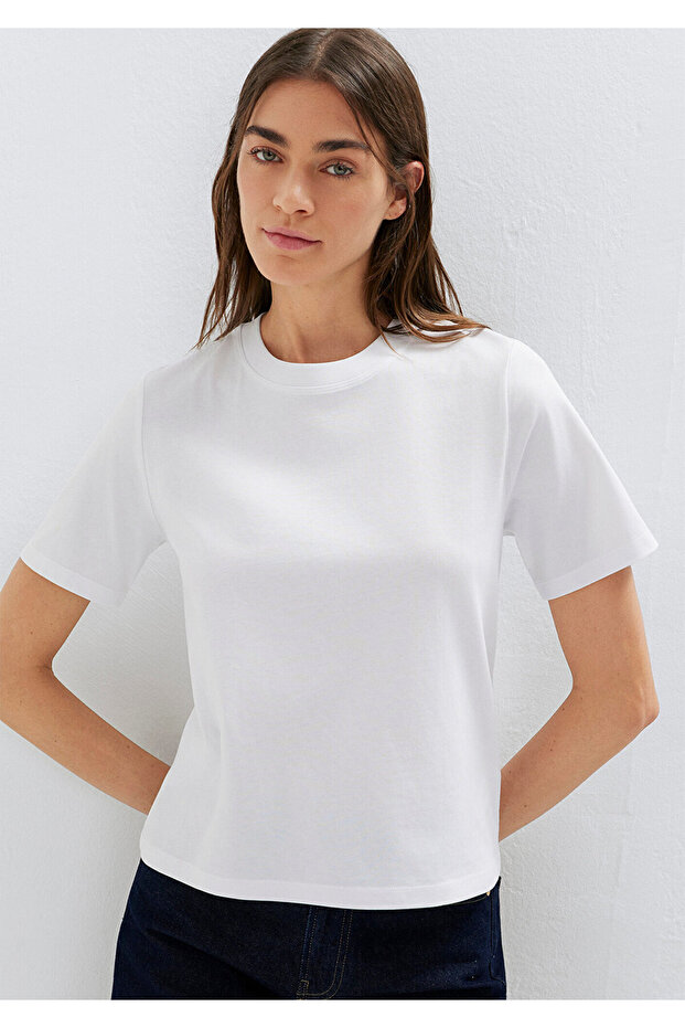 White Basic T-Shirt Semi Slim Fit 1613895-620