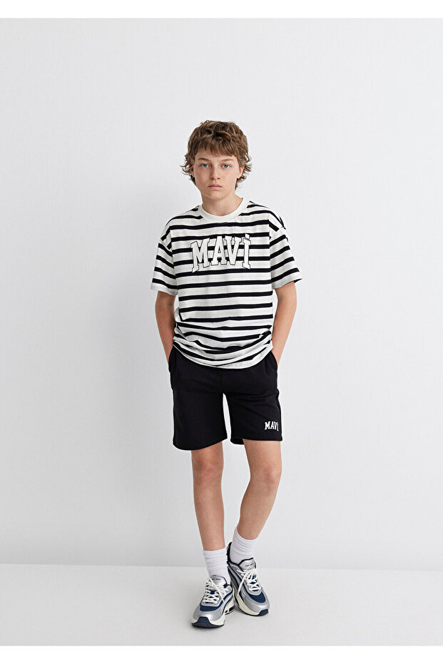 Logo Printed Black Shorts 6410003 -900