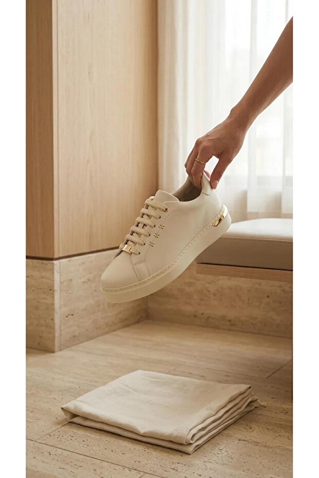 One Air 7130 Beige Casual Shoes