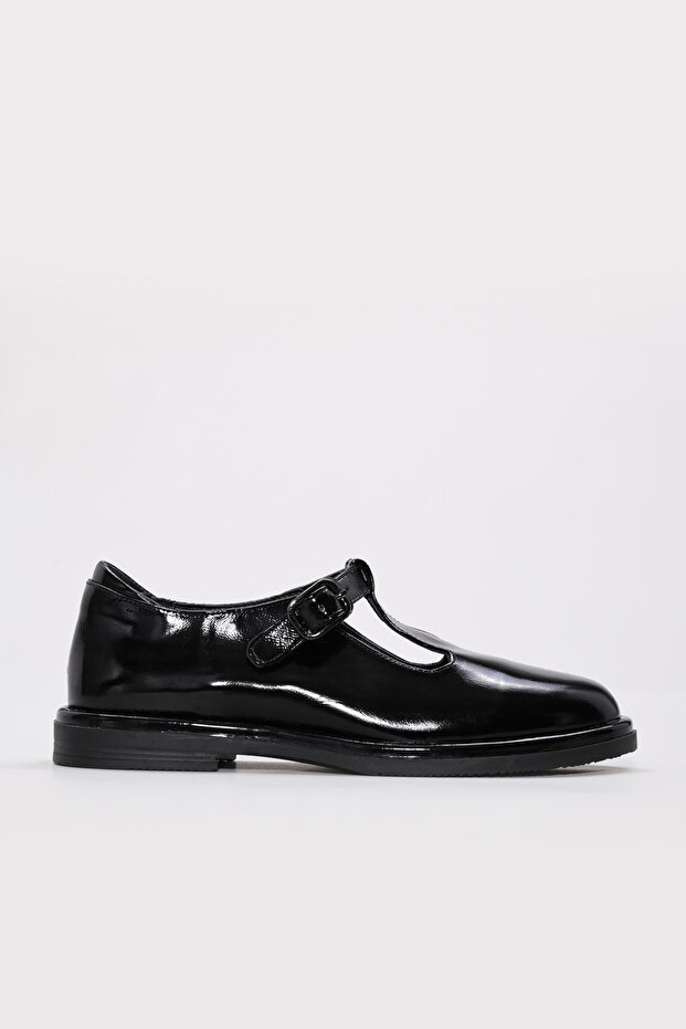 Genuine Leather Black Patent Leather Women's Casual Shoes 246Za40202