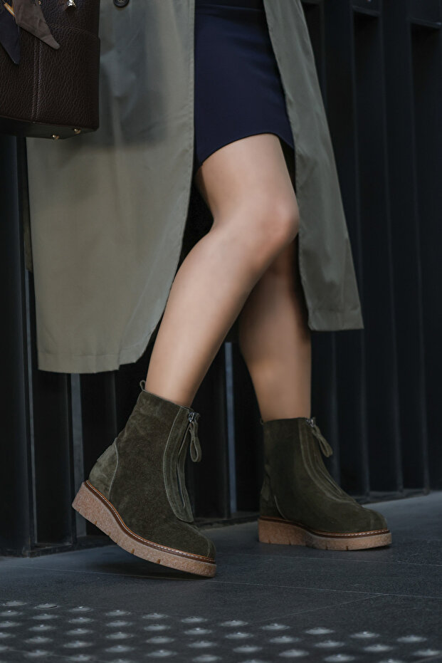 Genuine Leather Fur Khaki Suede Women's Classic Boots 657Kza2502