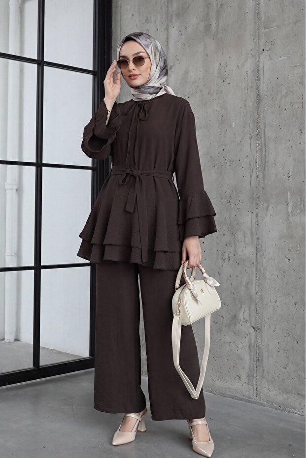 Cuffed Sleeves, Flared Wide-Leg Pants, Belted Jacquard Gofre Suit -K. Coffee