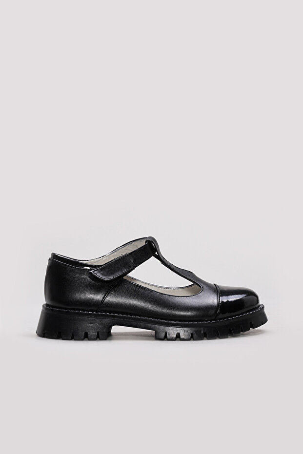 Genuine Leather Black Patent Leather Girl's Casual Shoes 006XA911