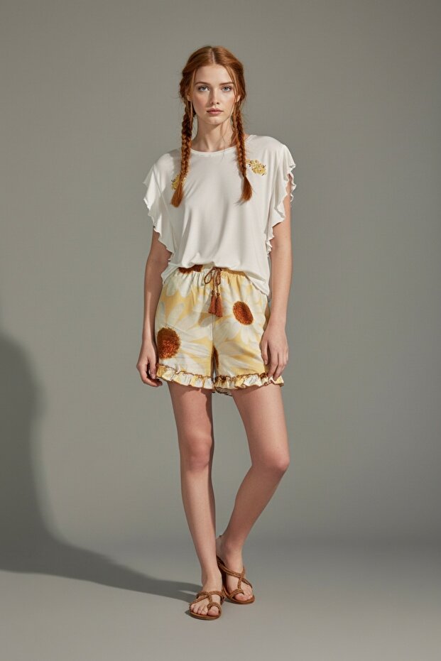 Combed Cotton Shorts Set Ruffle Sleeves Floral Printed Ecru Top Daisy Patterned Yellow Shorts