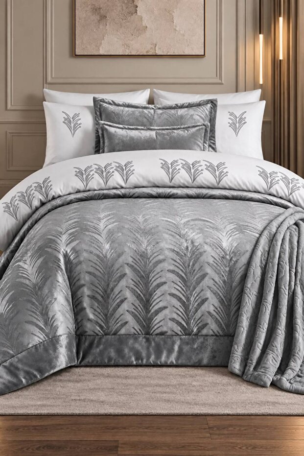 Olive Velvet Blanket Dower Set 10 Pieces