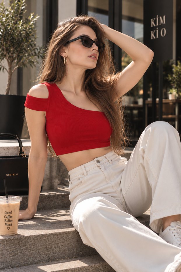 WOMEN'S CLARET RED SINGLE SHOULDER POLYVISCOSE CROP