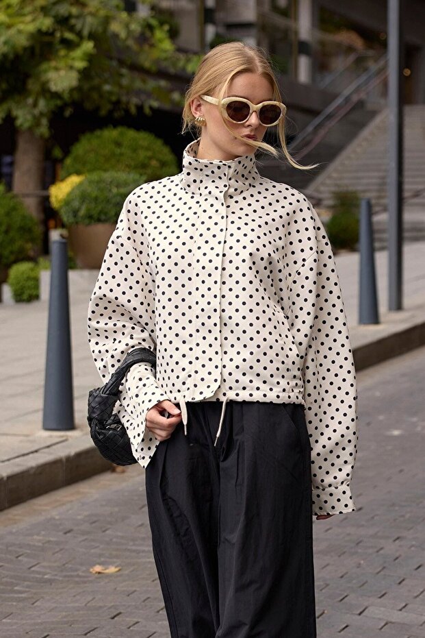 Polka Dot Stand-Up Collar Jacket Per9788