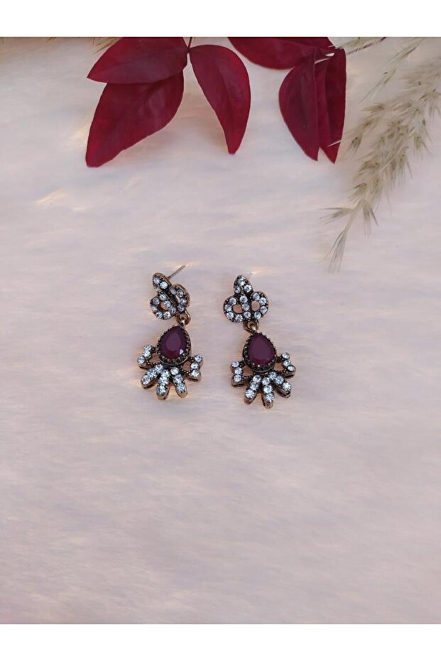 Women's Burgundy Stone Sparkling Dangle Earrings