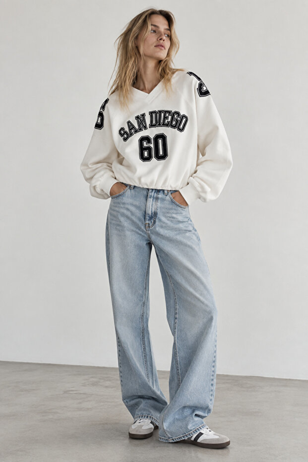 Baskılı Sweatshirt Ekru