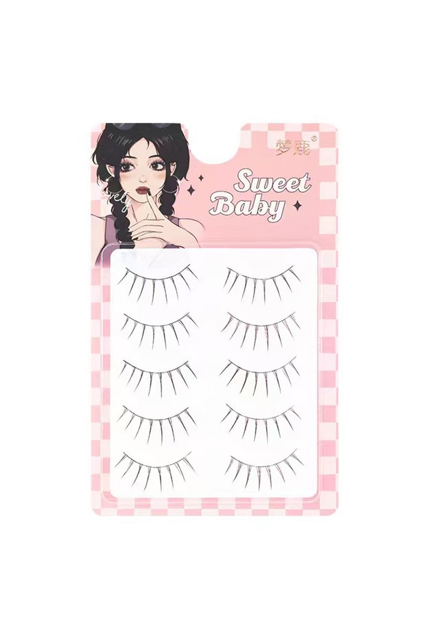A Korean Girl Group False Eyelashes 5 Pairs Sweet False Eyelashes One Piece Design Manga Cos Eyelash