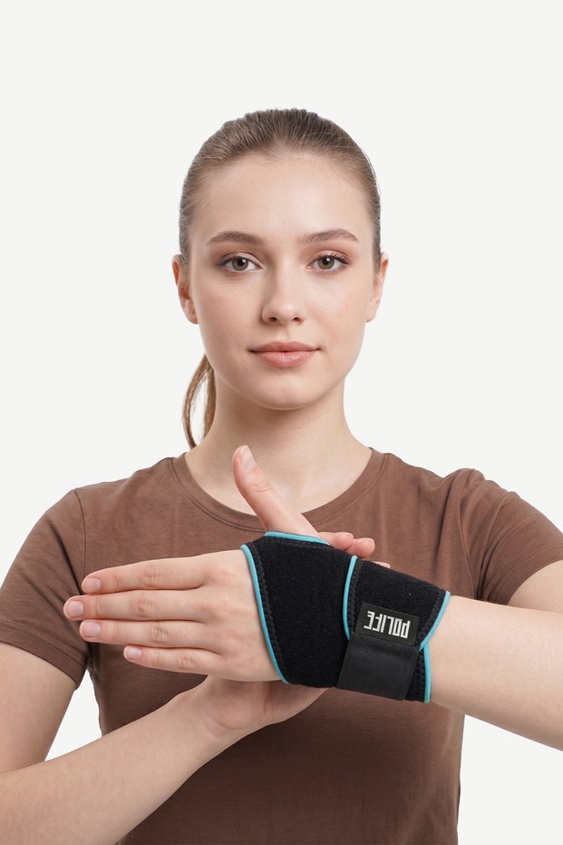 Simple Hand Wrist Splint with Thumb Loop | Effective Fixation to Help Relieve Wrist Pain, Compatible with Right & Left Hands