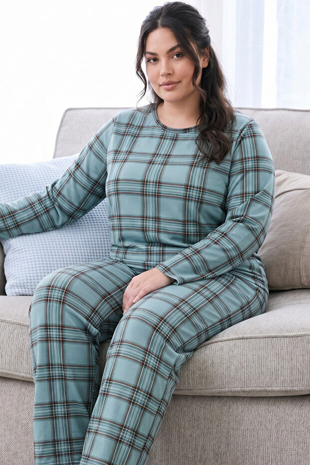 Green Plaid Patterned Thermal Fabric Ultra Soft Plus Size Oversized Knitted Pajama Set