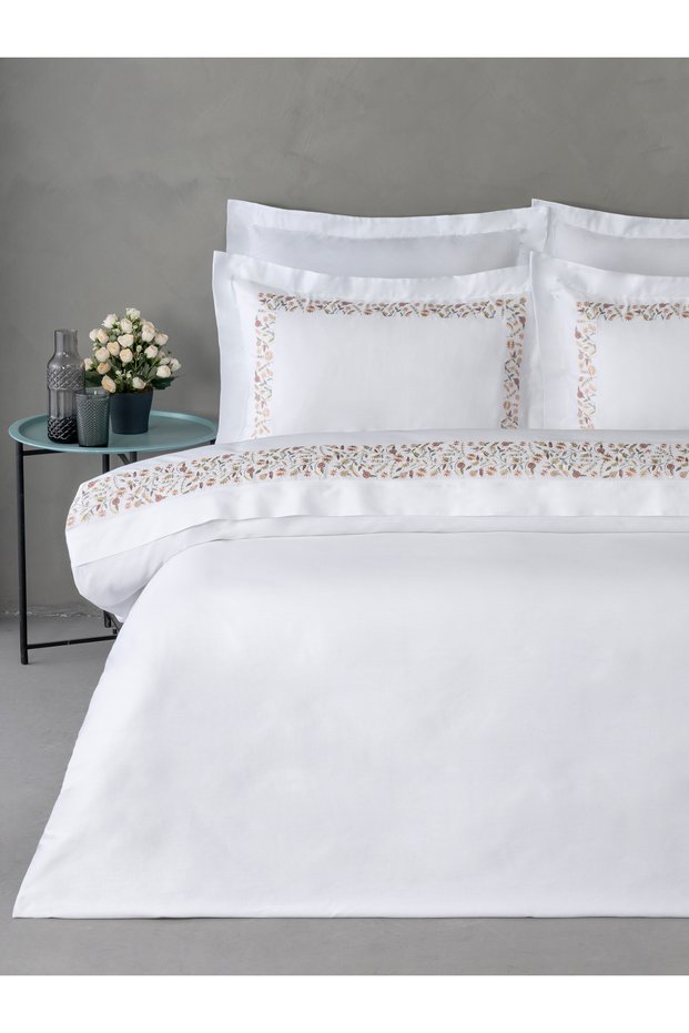 Sombre Embroidered Cotton Satin Double Duvet Cover Set