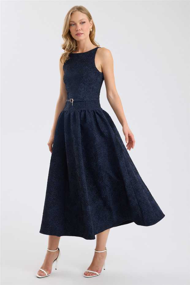 Jacquard Lureks Flared Midi Dress