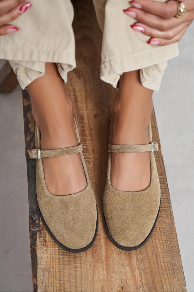 Jade Rome Beige Suede Leather Single Buckle Detail Closed Toe Flat Sole Women's Ballerinas