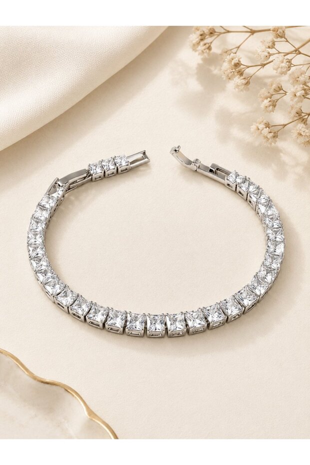 Brass Silver Color Square Zircon Stone Waterway Women's Bracelet Adjustable Feature
