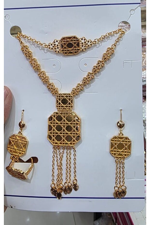 طقم اكسسوار نسائي