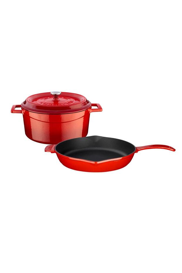 Cast Iron 3-Piece Set - the Heart of the Kitchen