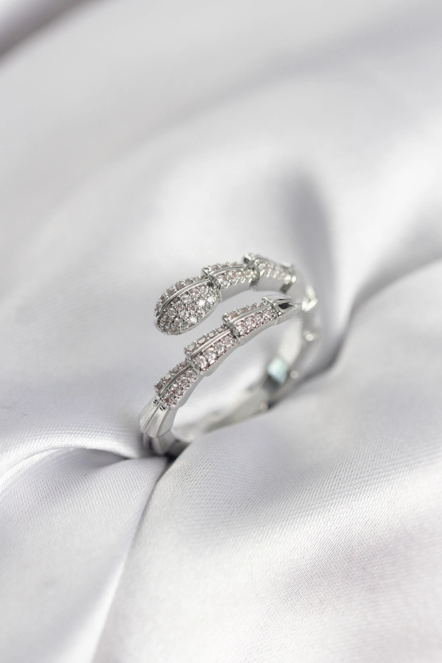 Silver Color Zircon Stone Snake Model Women's Ring Tj-Byk3950