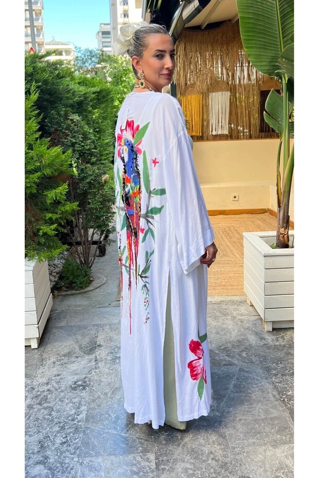 Parrot Patterned Kimono
