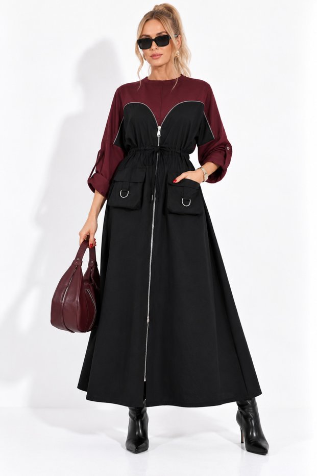 Women's Black and White Zippered Waist Gathered Dress with Pockets