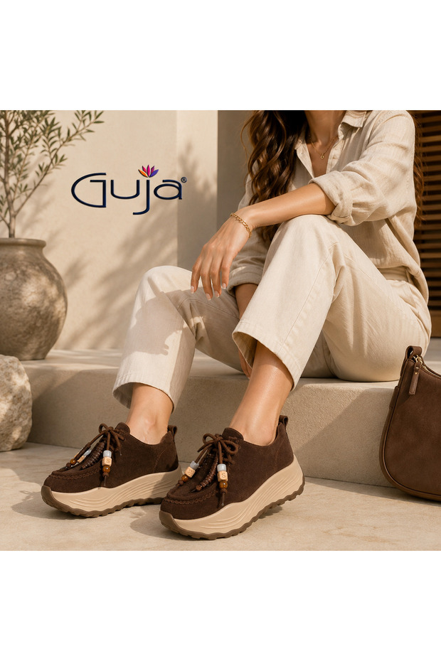 26K335 Suede Shoes