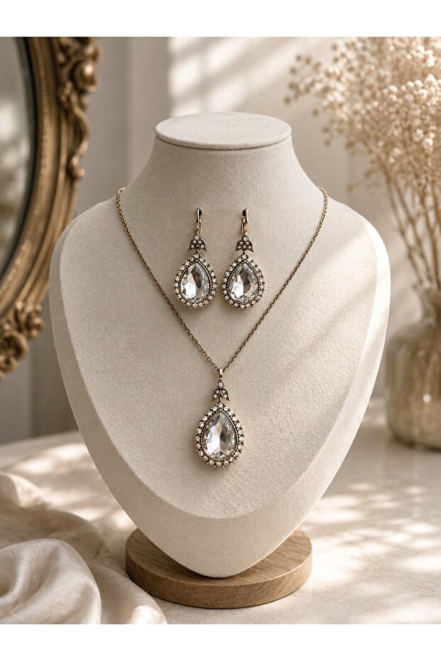 Crystal Embellished Waterdrop Necklace and Earring Set