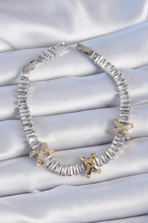 Brass Silver Color Stone Waterway Model Vi̇p Series Women's Bracelet Tj-Bb6402