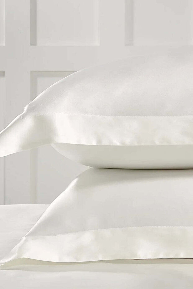 Audley Pure Silk Oxford Single Pillowcase - White, Super King 50 X 90 cm