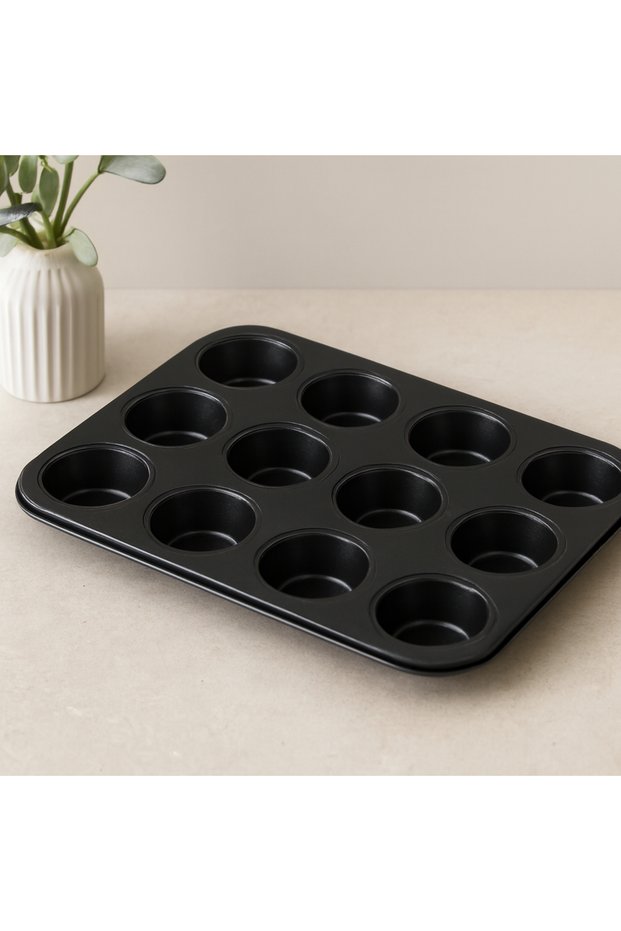 12-Cavity Metal Muffin Cake Mold - Black (Plain)