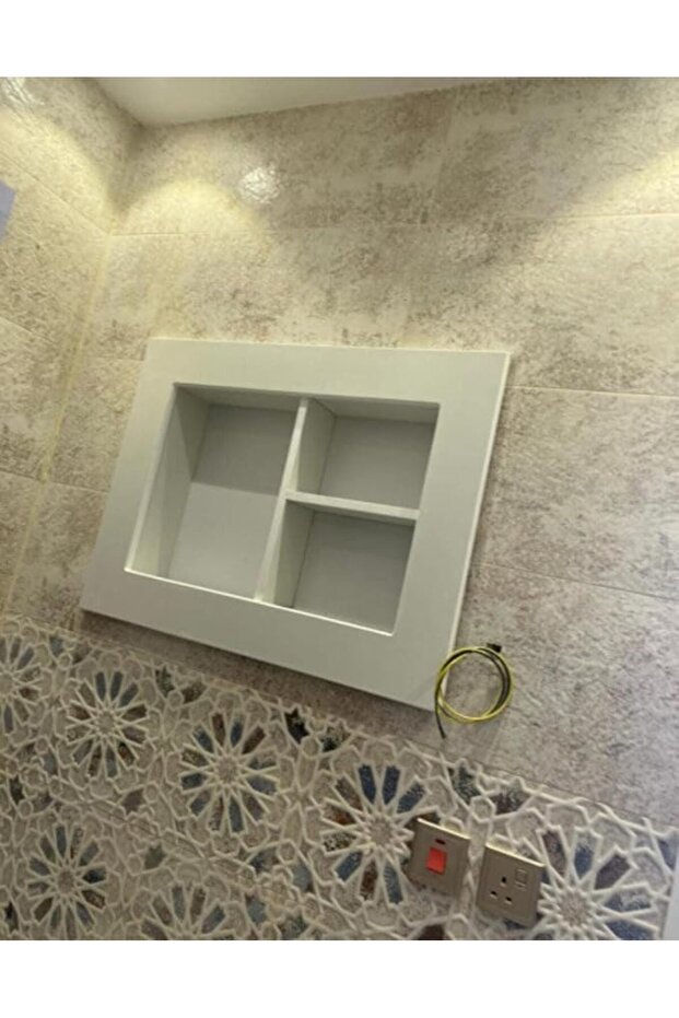 -conditioned decorative frame