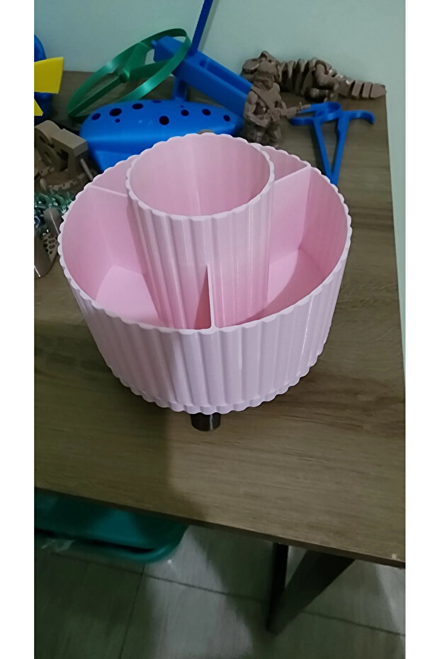 360 °   Rotating Makeup Organizer Cosmetic Perfume and Accessory Organizer