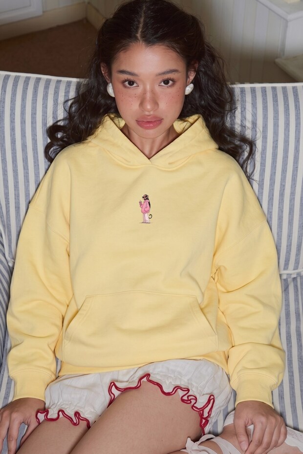 Women's Oversize Hoodie Pink Kitty Club Printed Yellow - Hooded, Pocketed, 3 Thread Fleece