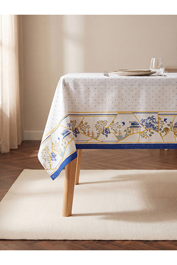 Rmz Gi̇yi̇m Farkiyla Patchwork Embroidered Tablecloth