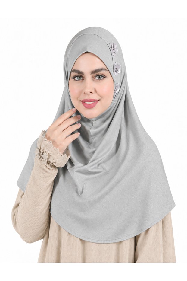 Elegant Hijab for Women – Floral Embellished Modest Islamic Headscarf, Stylish Draped Hijab for Women