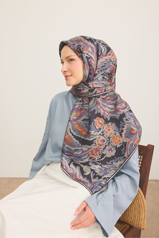 Twill Silk Oversized Scarf Black