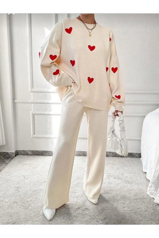 Women's Knitwear Heart Embroidered Top and Bottom Knitwear Set