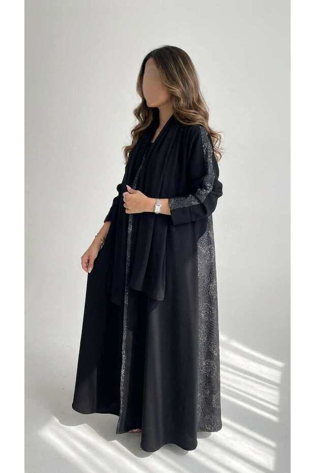 MWT1464 عباية كريب مع تدخيلة ركامه