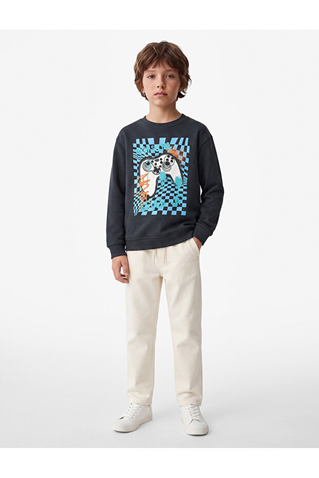 Long Sleeve Crew Neck Printed Raised Cotton Sweatshirt