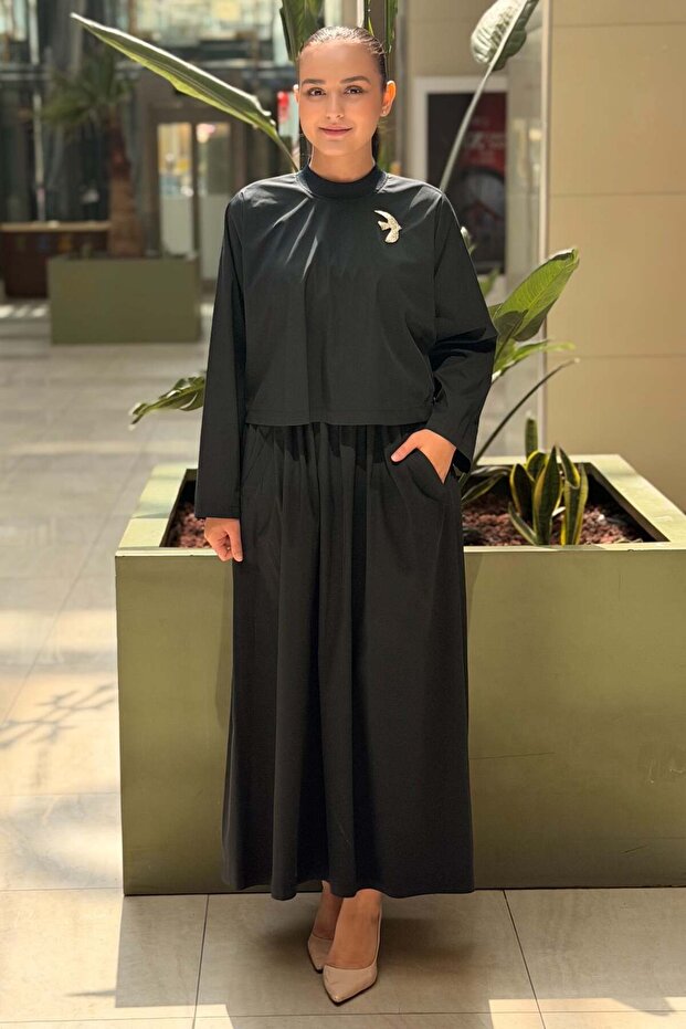Tunic Dress with Bird Brooch
