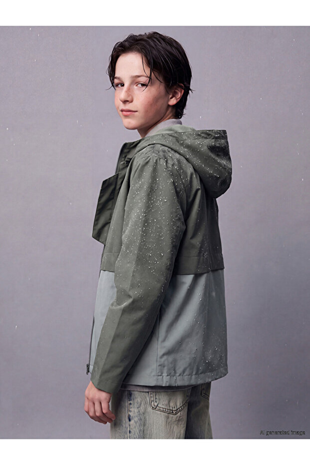 Water Repellent Boy's Raincoat
