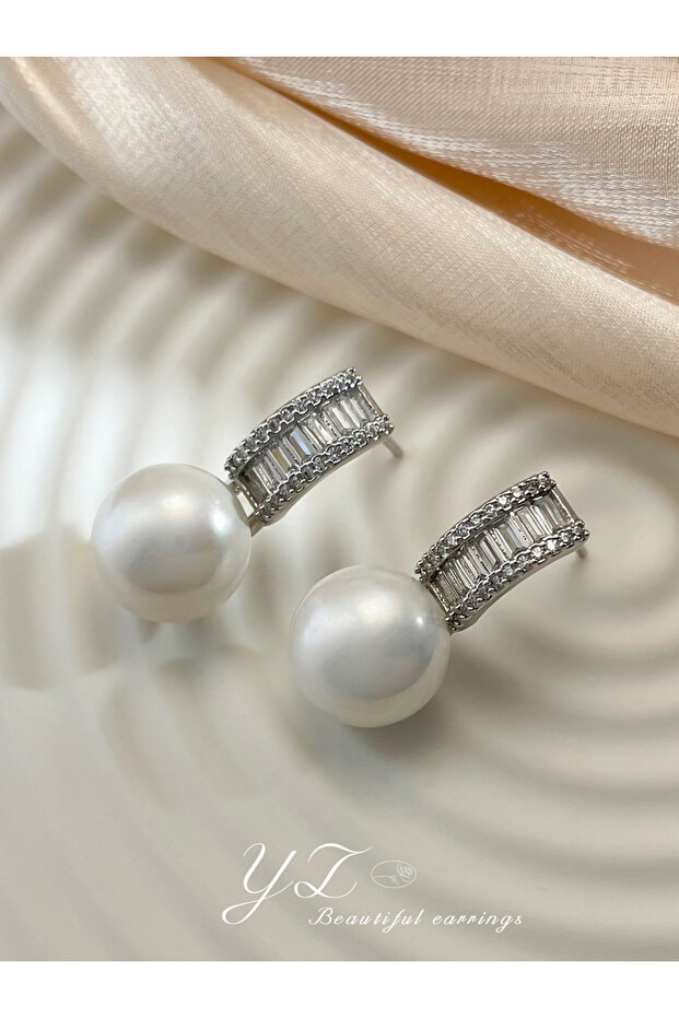 Faux Pearl Stud Earrings