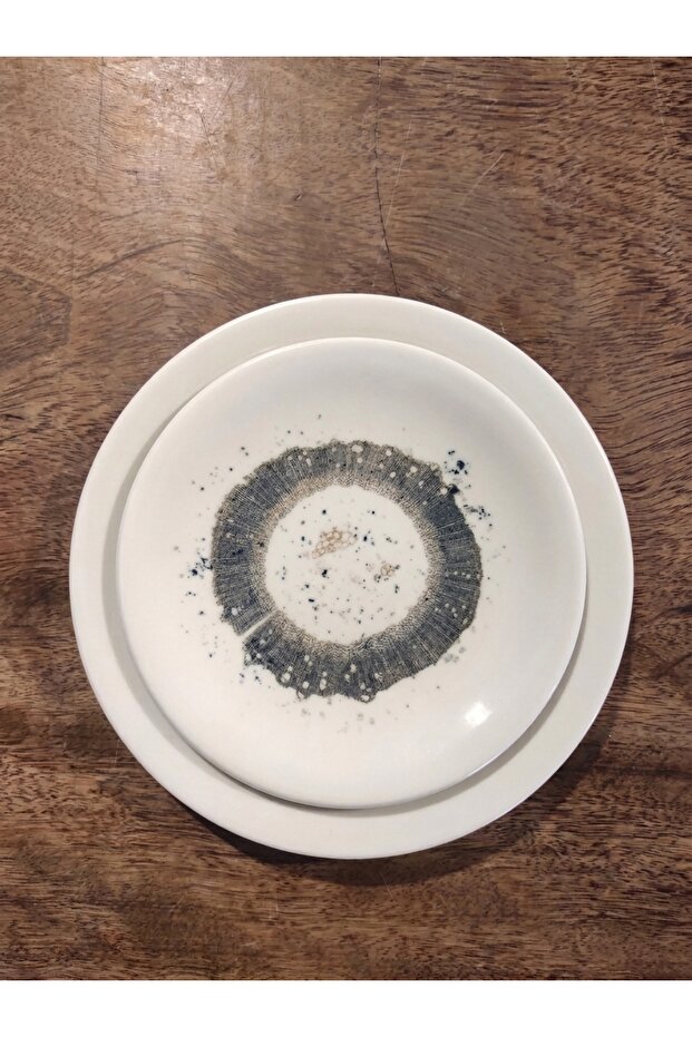 21 cm and 17 cm 2-Piece Presentation Plates