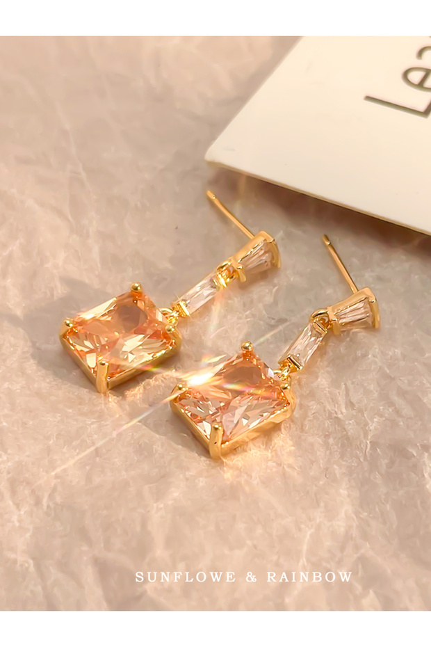 Dangle Earrings