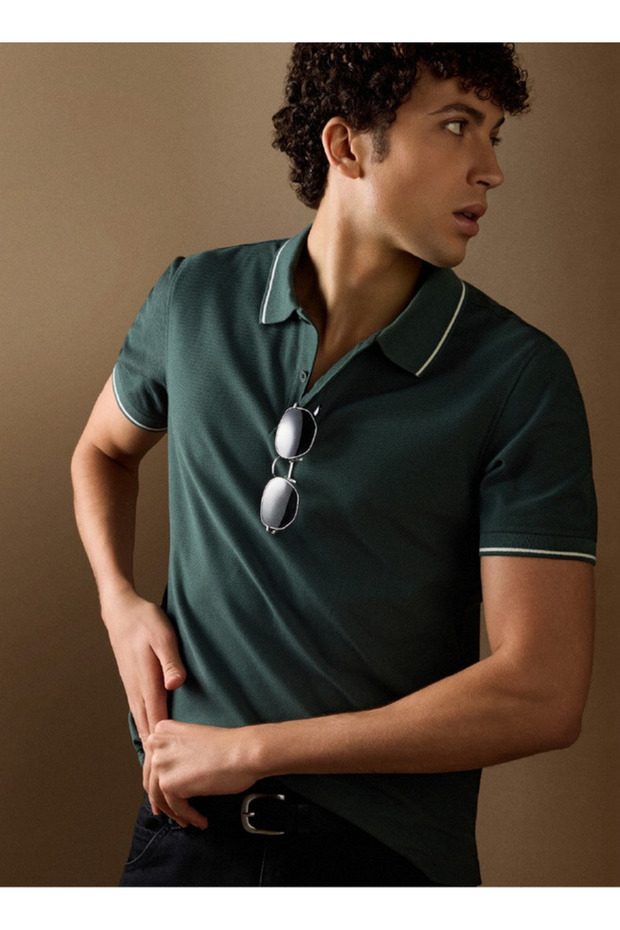 Basics Textured Polo T-shirt