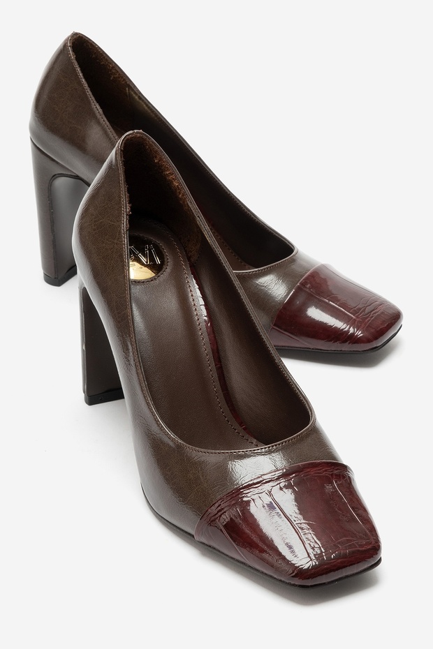 Bans Burgundy Brown Women's Heeled Shoes