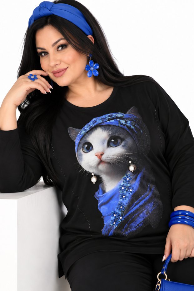 Plus Size Cat Printed Stone and Pearl Detailed Crew Neck Capri Sleeve Women's Blouse